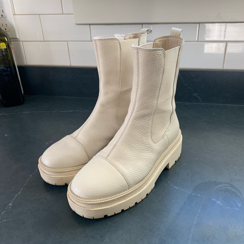 Sam Edelman Lug Sole Chelsea Boots